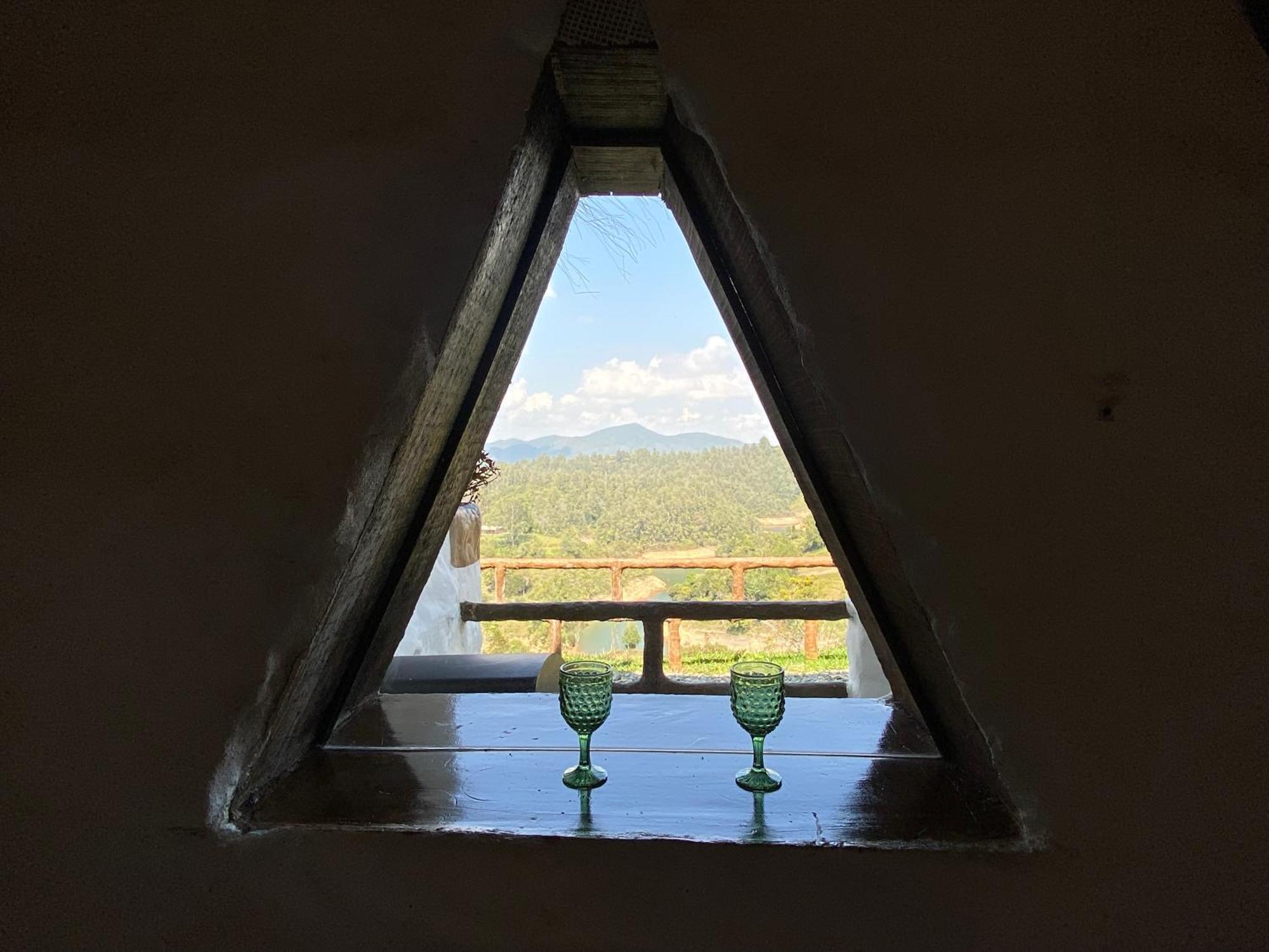 Hobbit Hotel Ecolodge- Guatapé Екстериор снимка
