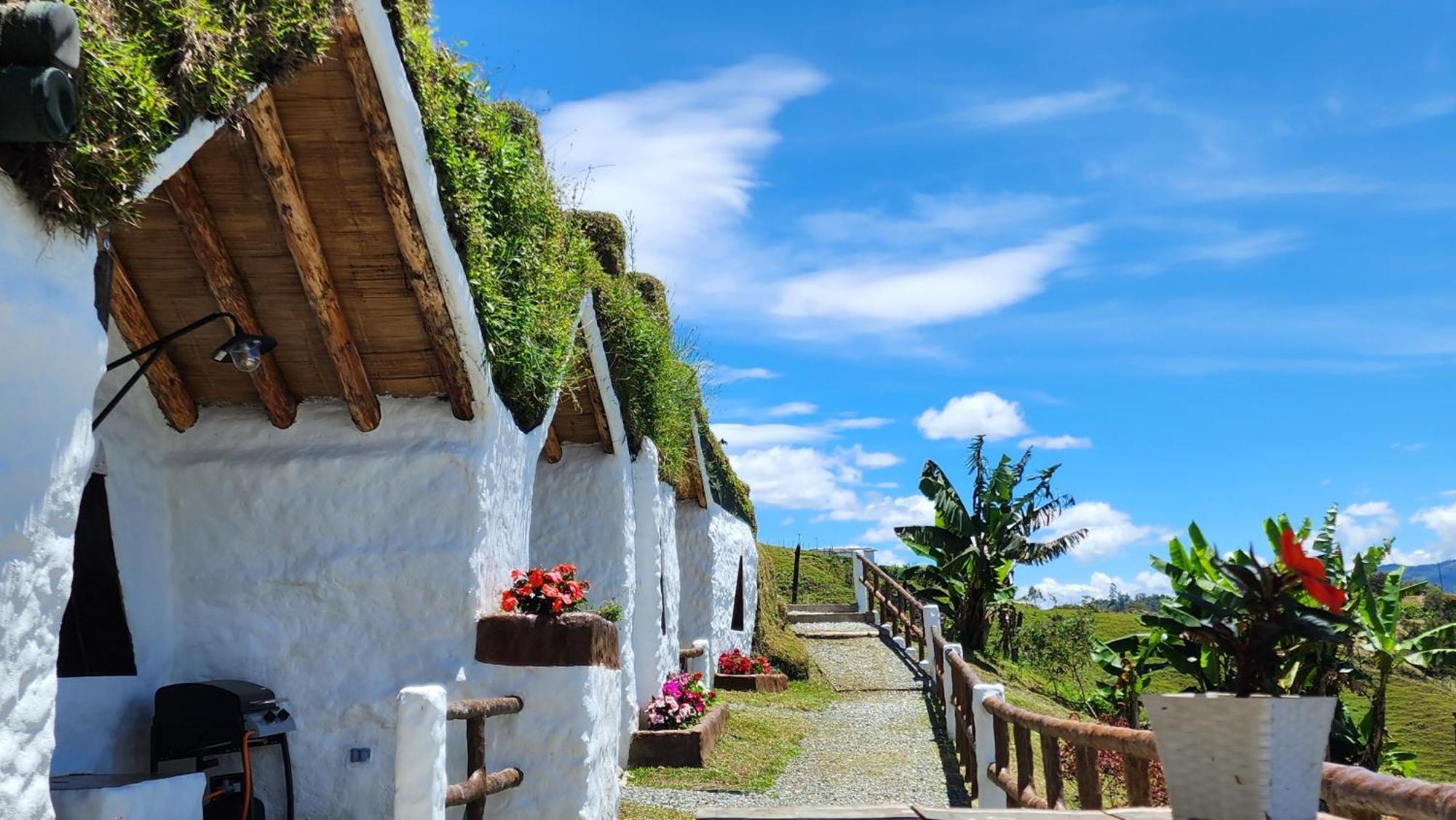 Hobbit Hotel Ecolodge- Guatapé Екстериор снимка