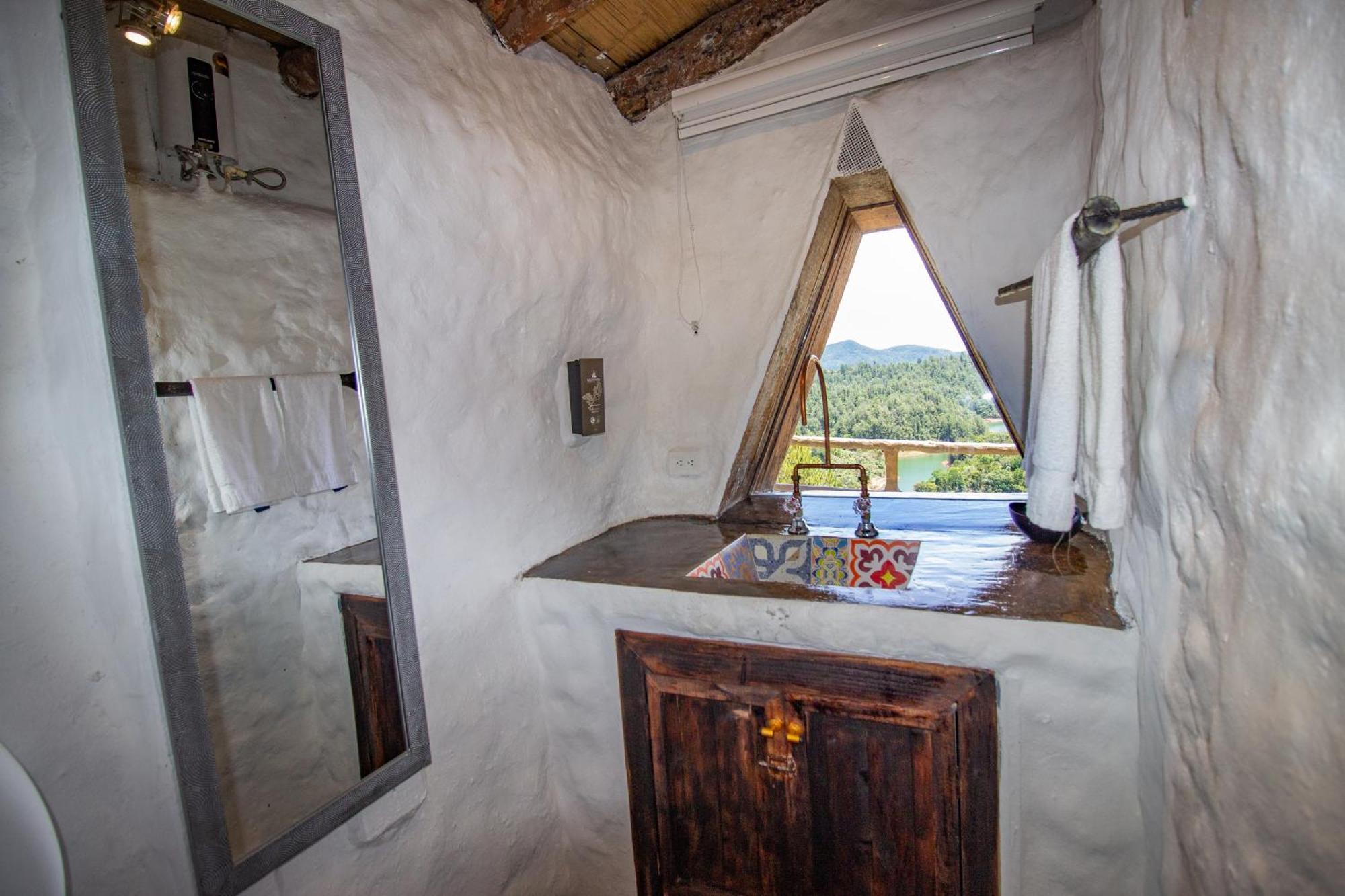 Hobbit Hotel Ecolodge- Guatapé Екстериор снимка