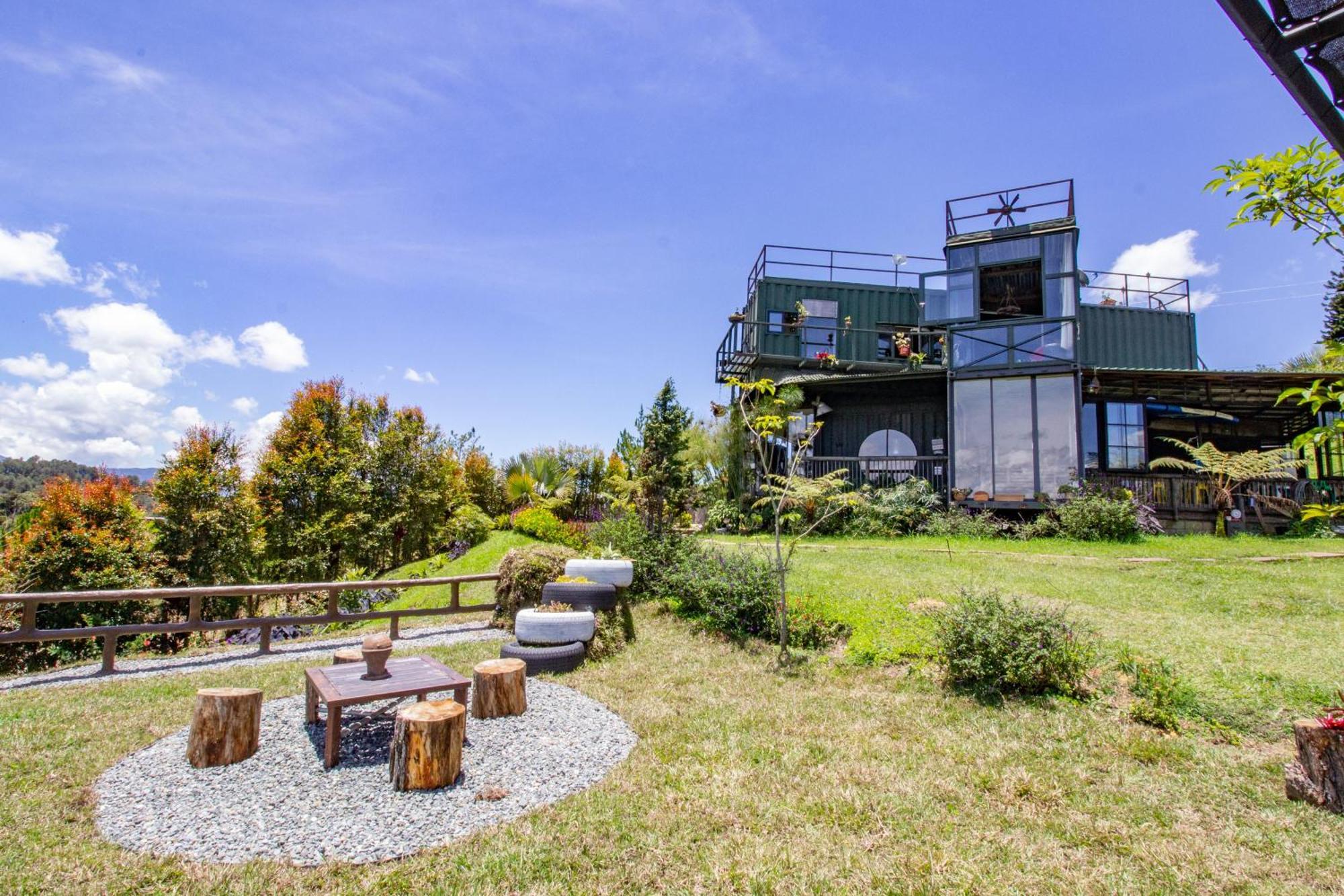 Hobbit Hotel Ecolodge- Guatapé Екстериор снимка
